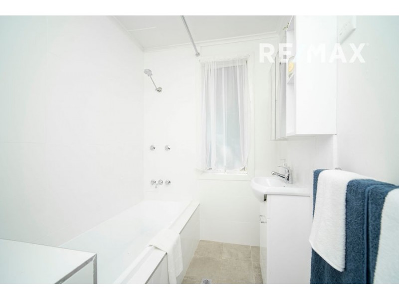 185 Fernleigh Road, Ashmont NSW 2650