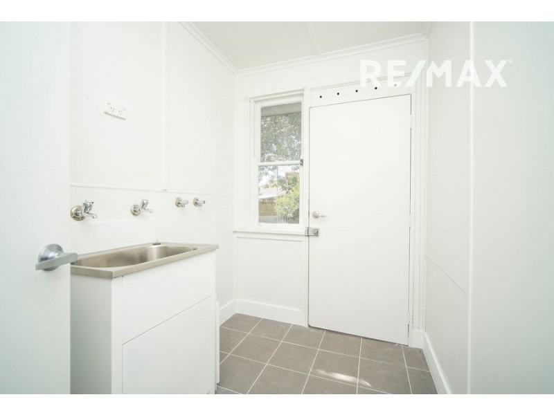 185 Fernleigh Road, Ashmont NSW 2650