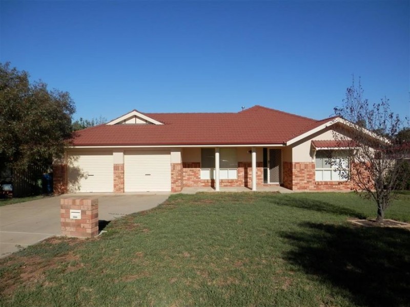 61 Veale Street, Ashmont NSW 2650