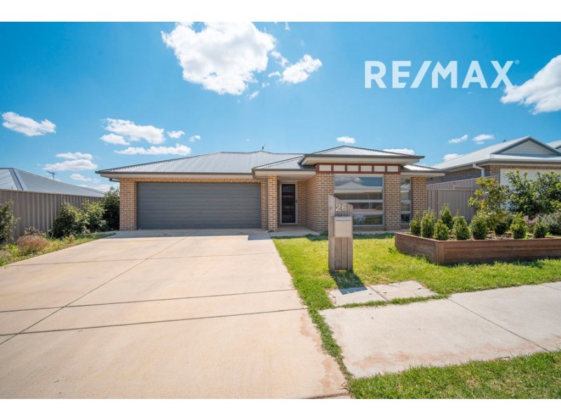 26 Darcy Drive, Boorooma NSW 2650