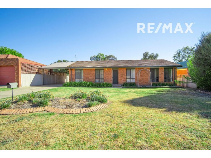 7 Doman Street, Estella NSW 2650