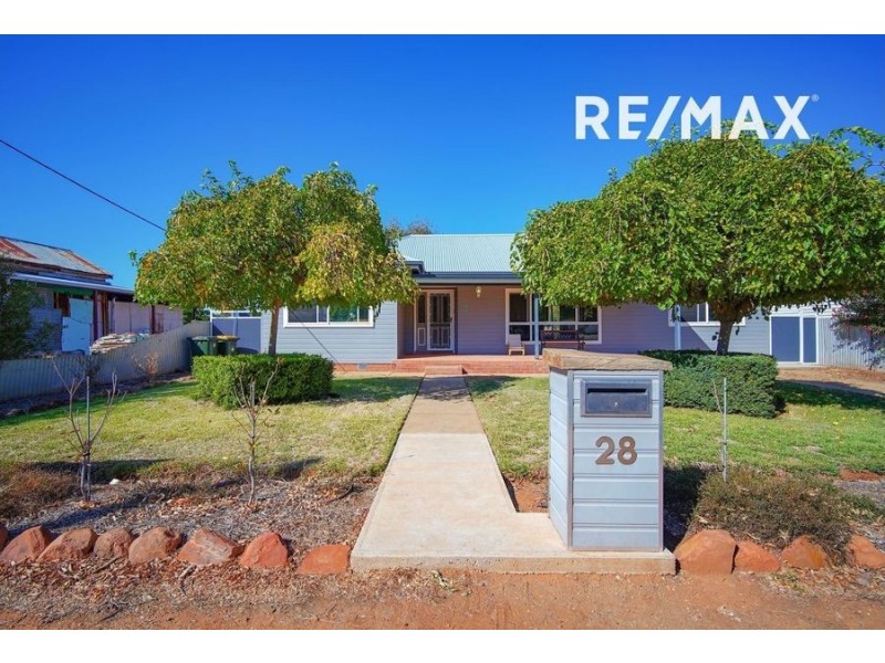 28 Hebden Street, Lockhart NSW 2656