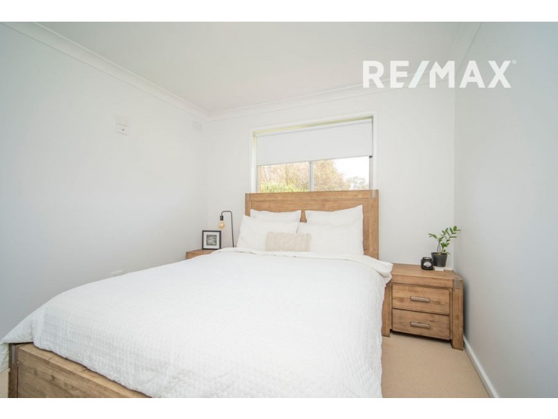 9 Bavaria Street, Tolland NSW 2650