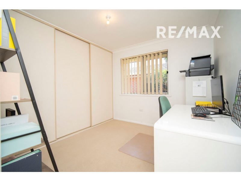 9 Bavaria Street, Tolland NSW 2650