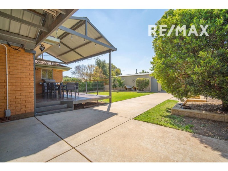 9 Bavaria Street, Tolland NSW 2650