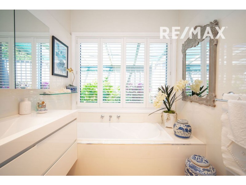 40 Tamar Drive, Tatton NSW 2650