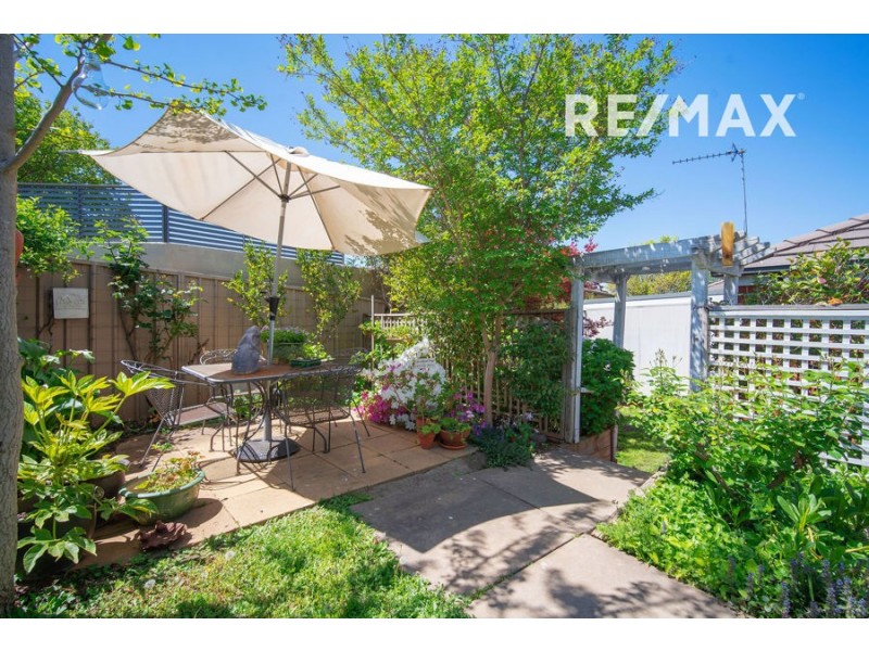 40 Tamar Drive, Tatton NSW 2650