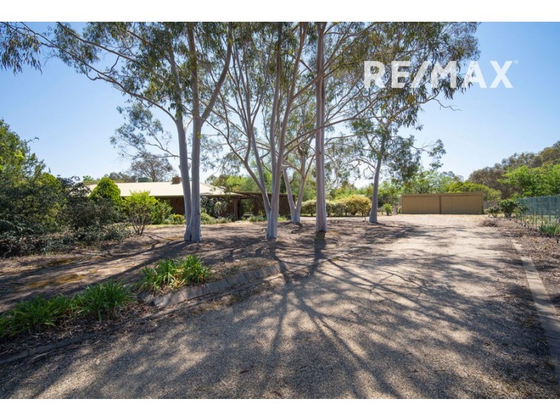 13 Mallee Road, Springvale NSW 2650