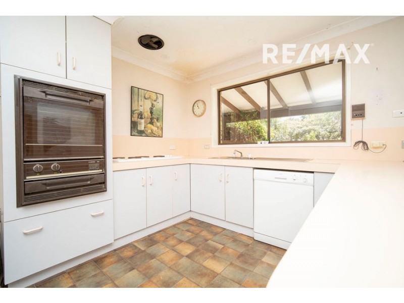 13 Mallee Road, Springvale NSW 2650