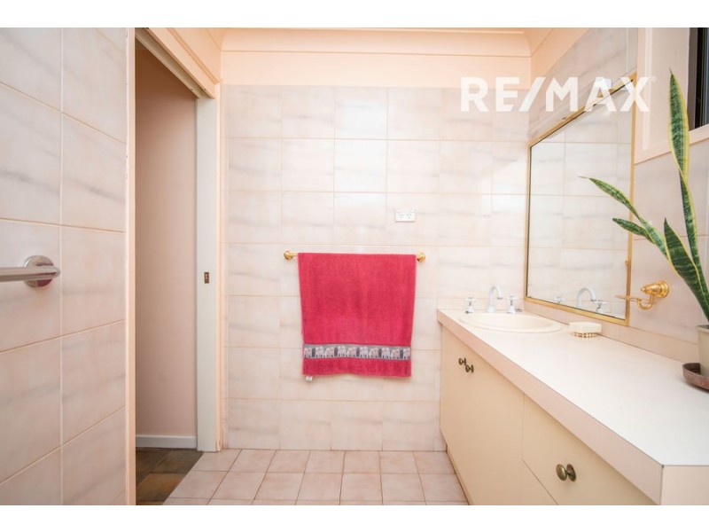 13 Mallee Road, Springvale NSW 2650