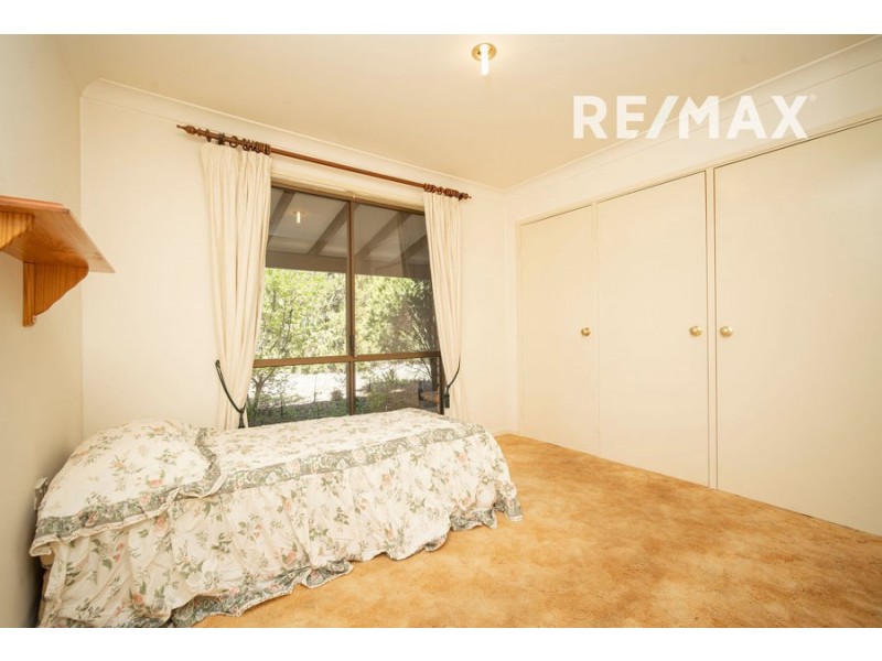 13 Mallee Road, Springvale NSW 2650