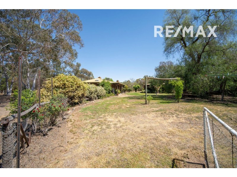 13 Mallee Road, Springvale NSW 2650