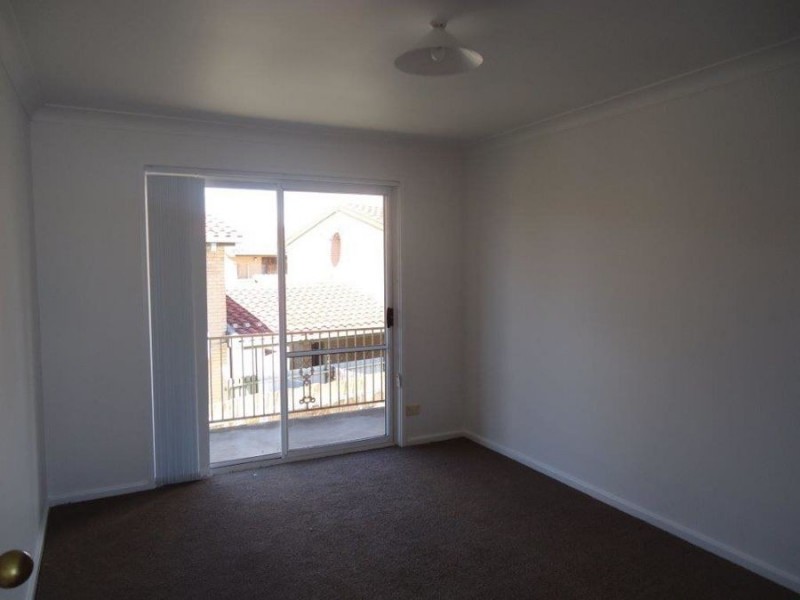 2/245 Edward Street, Wagga Wagga NSW 2650