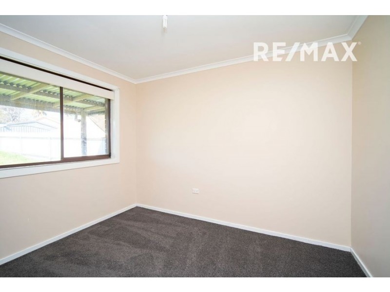 25 Truscott Drive, Ashmont NSW 2650