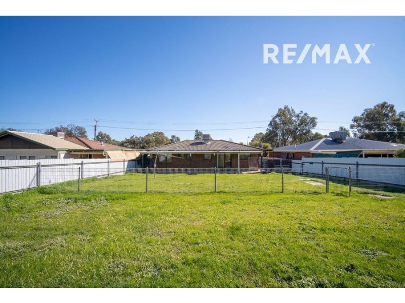 25 Truscott Drive, Ashmont NSW 2650