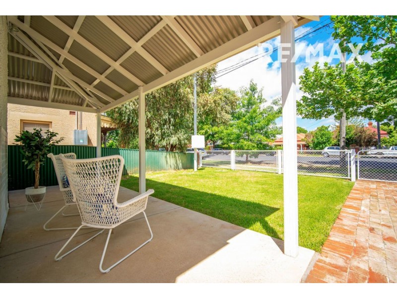 61 Fox Street, Wagga Wagga NSW 2650