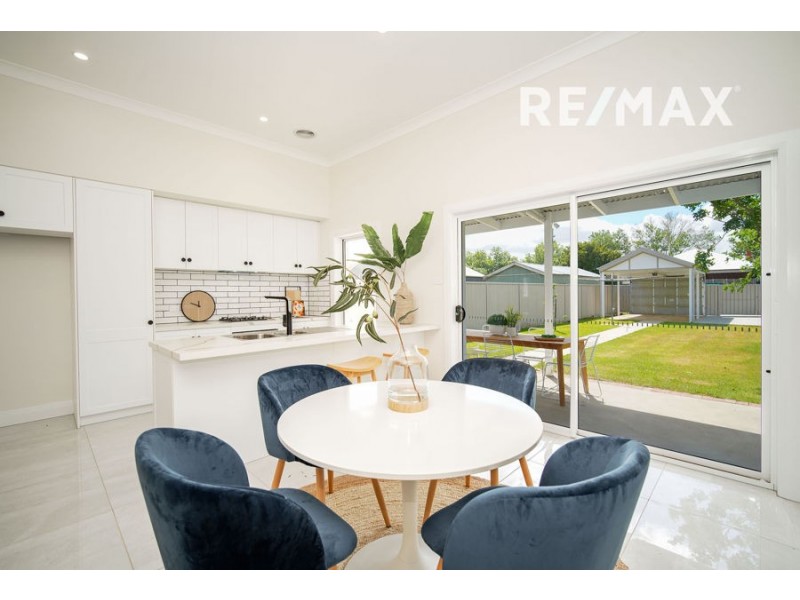 61 Fox Street, Wagga Wagga NSW 2650