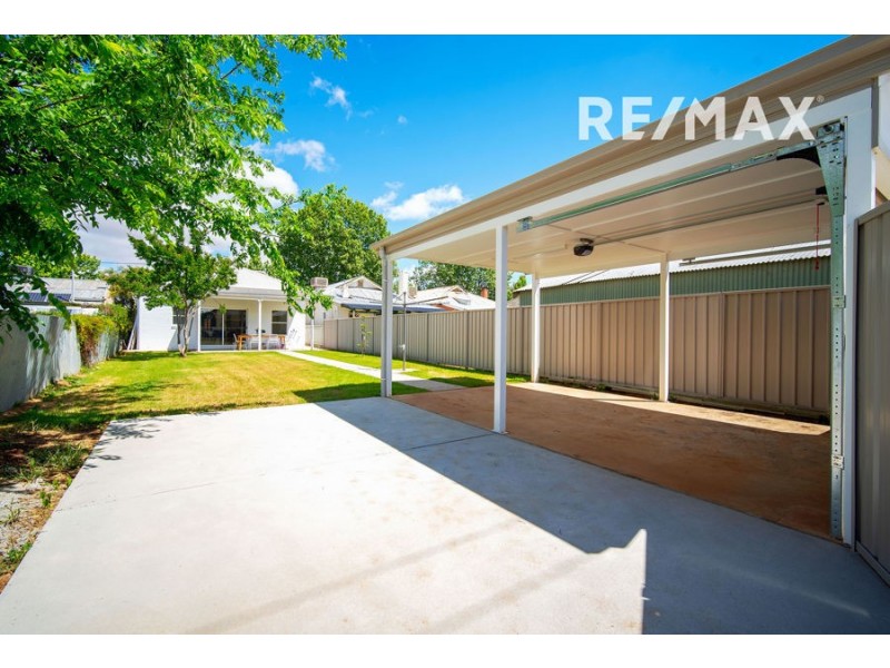 61 Fox Street, Wagga Wagga NSW 2650