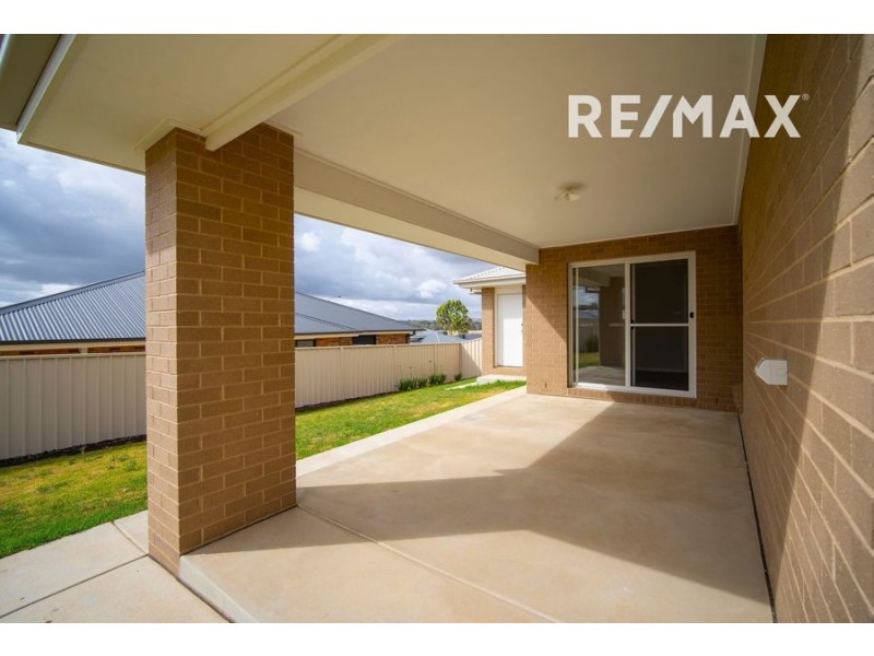 6 Ellerslie Street, Gobbagombalin NSW 2650