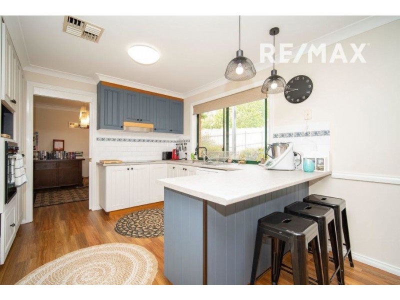 40 Bourkelands Drive, Bourkelands NSW 2650