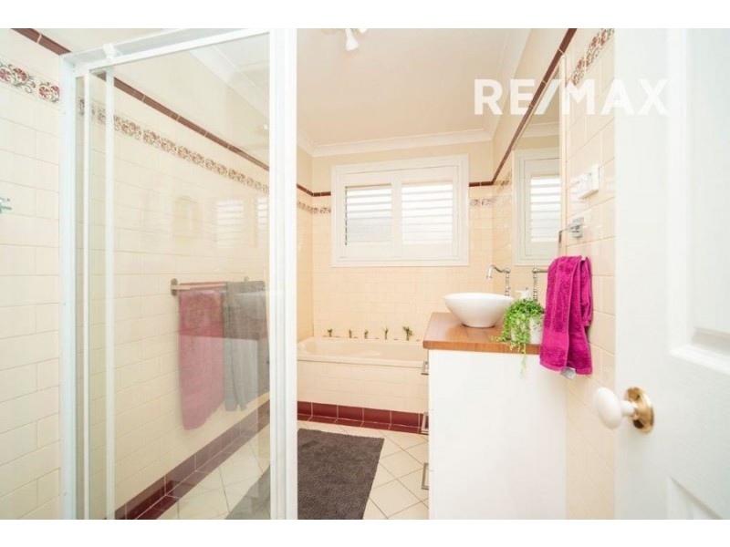 40 Bourkelands Drive, Bourkelands NSW 2650