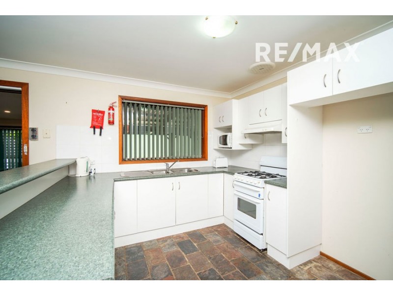 24 Pugsley Avenue, Estella NSW 2650