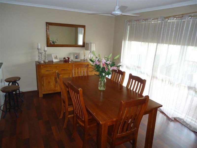 2 Sackville Drive, Forest Hill NSW 2651