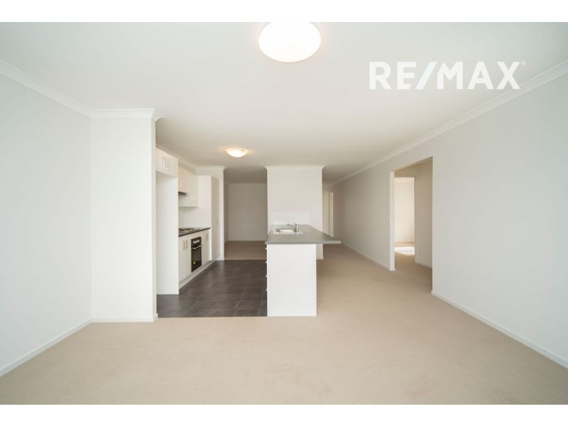 5 Hazelwood Drive, Forest Hill NSW 2651