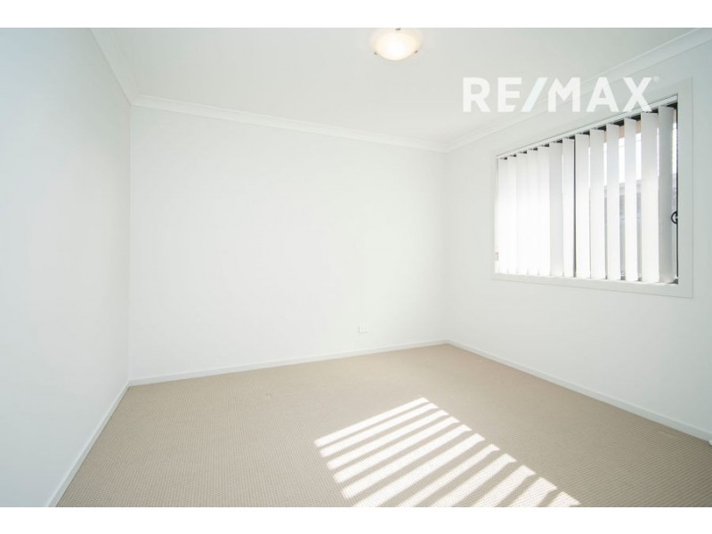 5 Hazelwood Drive, Forest Hill NSW 2651