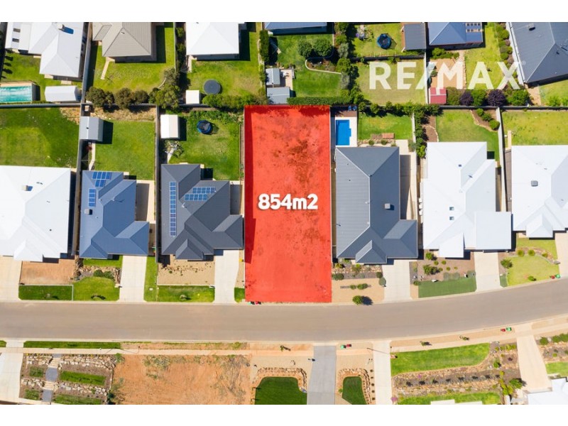 51 Clifton Street, Bourkelands NSW 2650