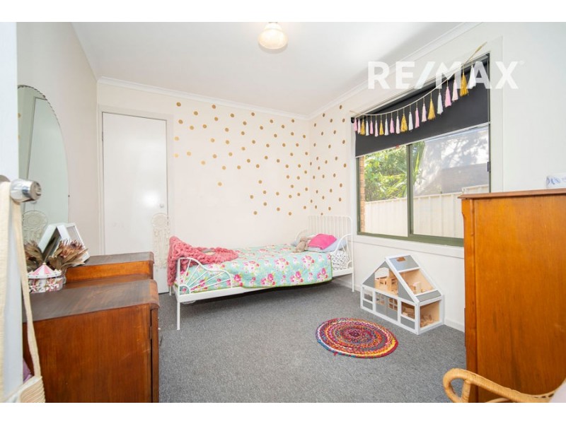 101 Leavenworth Drive, Mount Austin NSW 2650