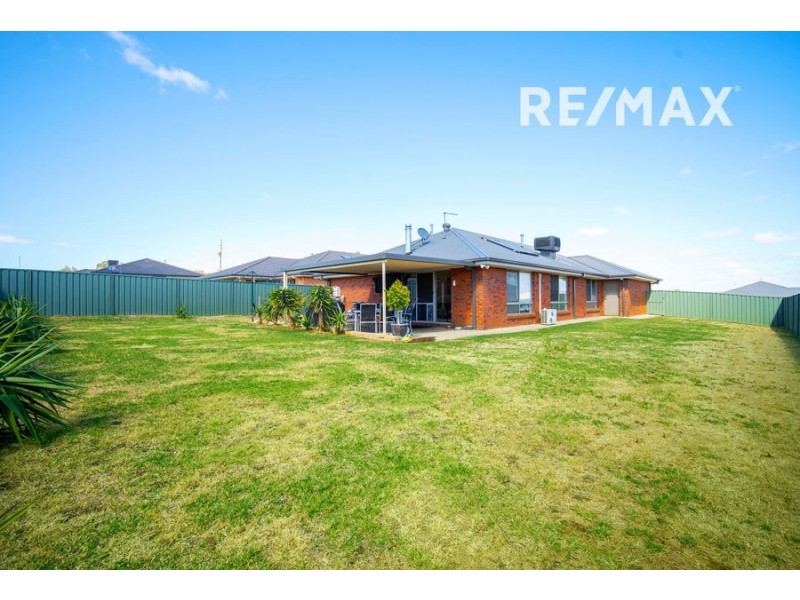 41 Melaleuca Drive, Forest Hill NSW 2651