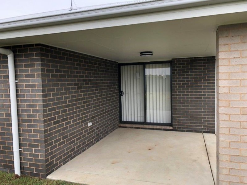 1 Hazelwood Drive, Forest Hill NSW 2651