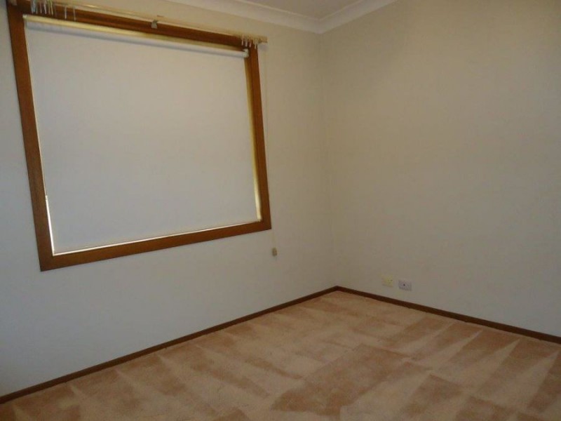 35 Brooklyn Drive, Bourkelands NSW 2650