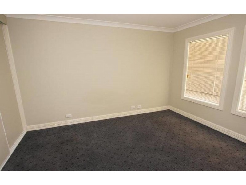 3/12 Lampe Ave, Wagga Wagga NSW 2650