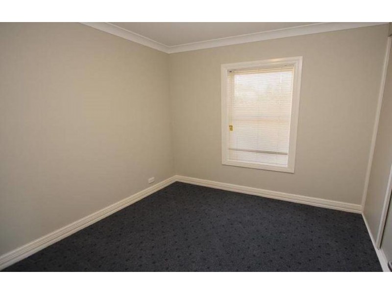 3/12 Lampe Ave, Wagga Wagga NSW 2650