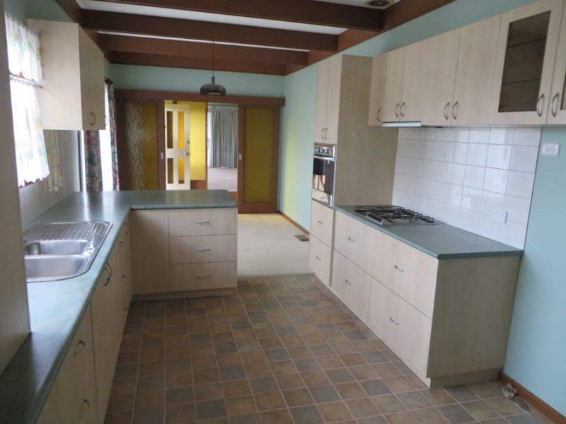 29 Banks, Kooringal NSW 2650