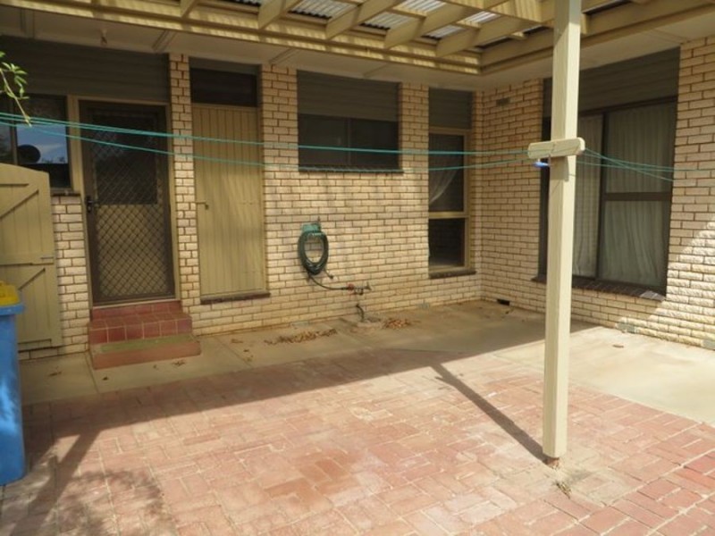 29 Banks, Kooringal NSW 2650