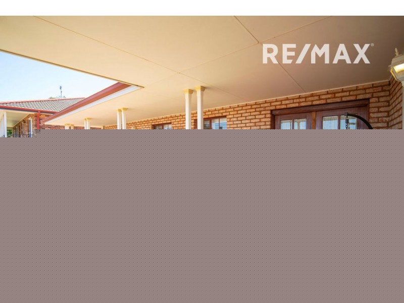 32 Allambie Way, Mount Austin NSW 2650