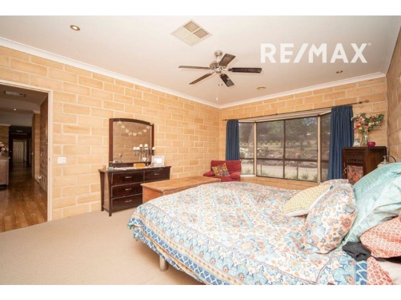 37 Featherwood Road, Springvale NSW 2650