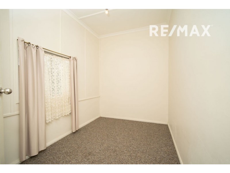 26 Tompson Street, Wagga Wagga NSW 2650