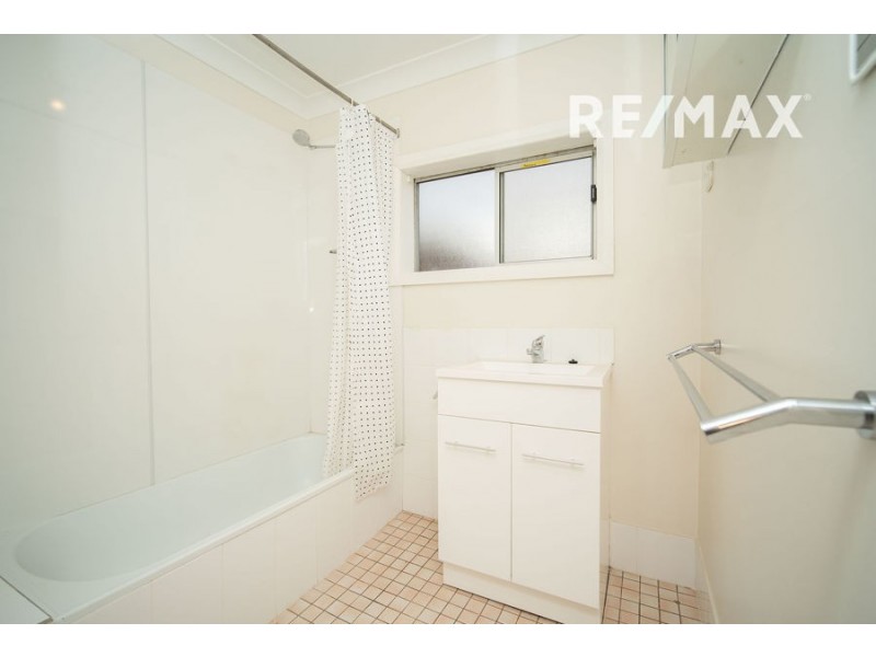 26 Tompson Street, Wagga Wagga NSW 2650