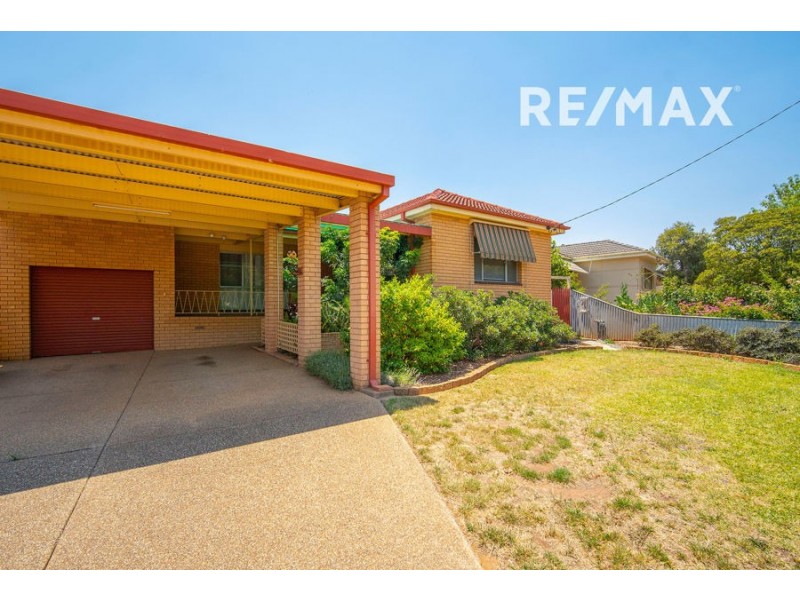 35 Beltana Avenue, Mount Austin NSW 2650