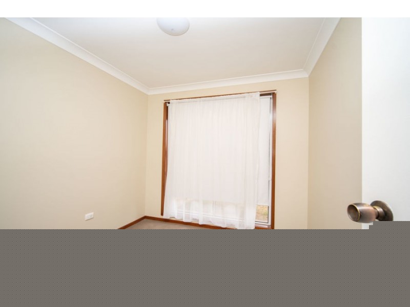 27 Goborra Street, Glenfield Park NSW 2650