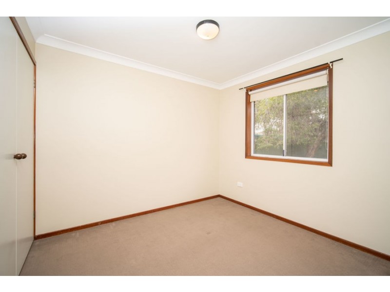 27 Goborra Street, Glenfield Park NSW 2650