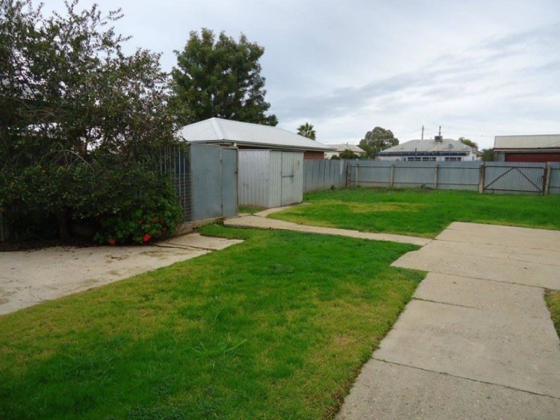 18 Slocum Street, Wagga Wagga NSW 2650