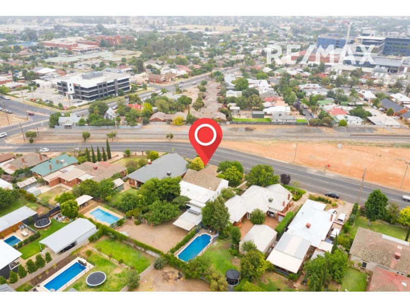 108 Coleman Street, Turvey Park NSW 2650