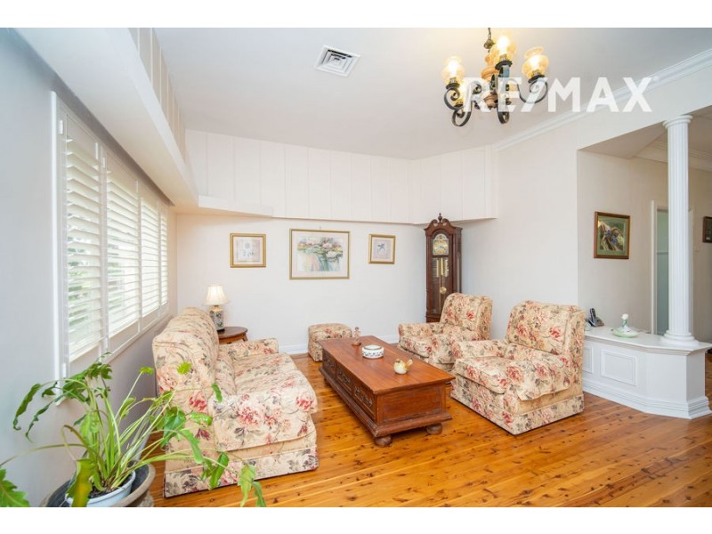 108 Coleman Street, Turvey Park NSW 2650