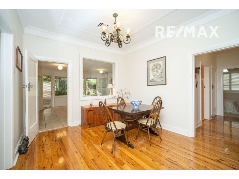 108 Coleman Street, Turvey Park NSW 2650