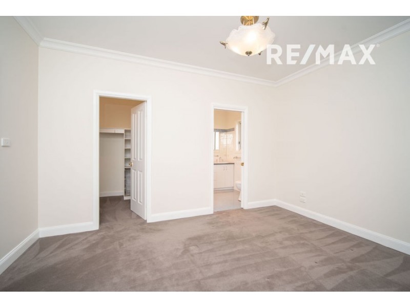 2 Ulandra Place, Estella NSW 2650